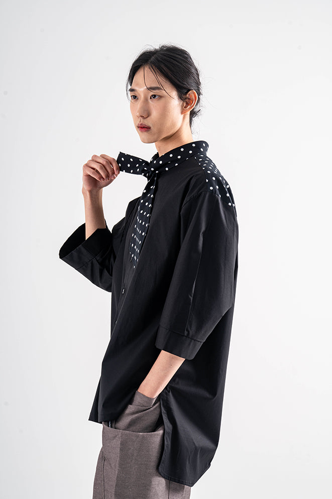 ブラックドットタイシャツ