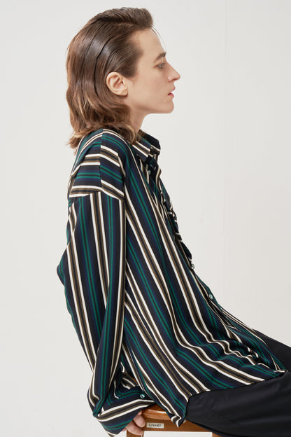 グリーンストライプVシャツ